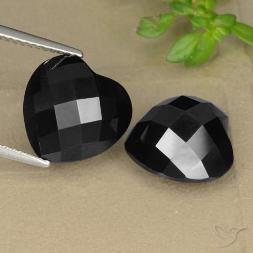 13.93ctw Natural Negro Espinela, Corazón, Opaco
