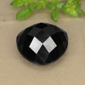 Espinela negro natural de 11,01 ct, trillón, opaco