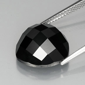 Espinela negro natural de 11,79 ct, trillón, opaco
