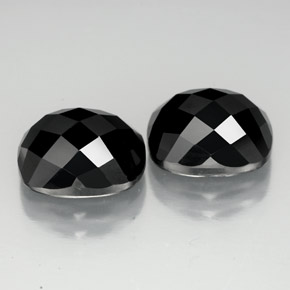 Gemas de espinela negro natural de  ct, corte cojín, opaco