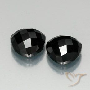 Gemas de Espinela Negro natural de 8.89 ct, Trillón, Opaco