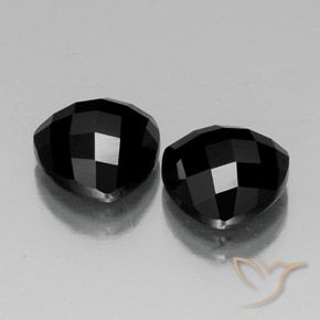 Gemas de Espinela Negro natural de 8.96 ct, Trillón, Opaco