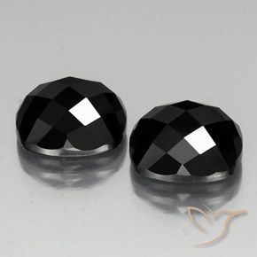 Gemas de Espinela Negro natural de 14.55 ct, Forma Cojín, Opaco
