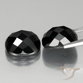 Gemas de Espinela Negro natural de 14.55 ct, Forma Cojín, Opaco