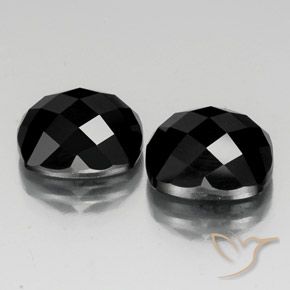 Gemas de Espinela Negro natural de 15.01 ct, Forma Cojín, Opaco