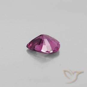 Espinela Púrpura oscuro medio natural de 1.03 ct, En forma de pera, VS