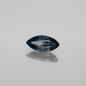 Espinela azul natural de 0,88 ct, marquesa, VS