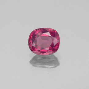 Espinela rojo natural de 1,15 ct, corte óvalo, VS