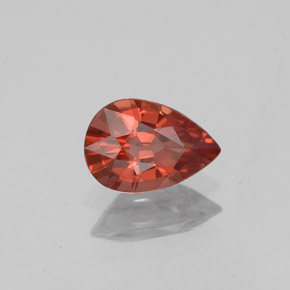 Espinela rojo natural de 0,98 ct, en forma de pera, VS