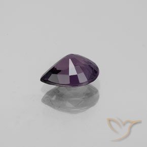 Espinela Púrpura oscuro natural de 1.08 ct, En forma de pera, VVS-VS