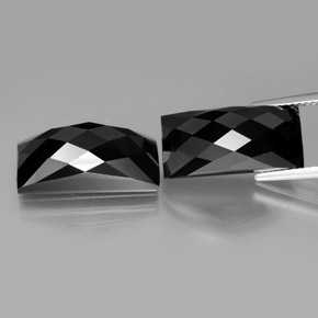 Gemas de espinela negro natural de 25,25 ct, baguette, opaco