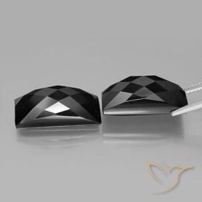 Gemas de Espinela Negro natural de 25.28 ct, Corte Baguette, Opaco