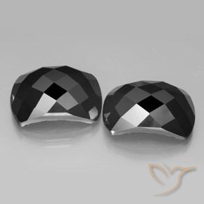 Gemas de Espinela Negro natural de 27.03 ct, Elegante, Opaco