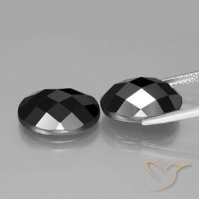 Gemas de Espinela Negro natural de 14.03 ct, Ovalada, Opaco