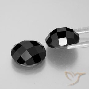 Gemas de Espinela Negro natural de 12.95 ct, Redondo, Opaco
