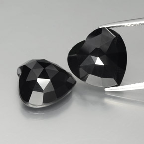 Gemas de espinela negro natural de 17,28 ct, forma de corazón, opaco