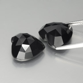 Gemas de espinela negro natural de 17,28 ct, forma de corazón, opaco