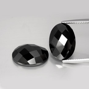 Gemas de Espinela Negro natural de 12.59 ct, Corte Óvalo, Opaco
