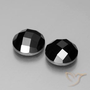 Gemas de Espinela Negro natural de 8.52 ct, Redondo, Opaco