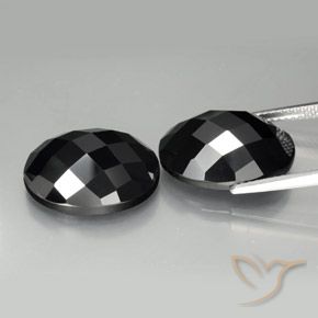 Gemas de Espinela Negro natural de 22.02 ct, Ovalada, Opaco