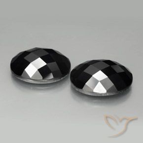 Gemas de Espinela Negro natural de 20.90 ct, Ovalada, Opaco