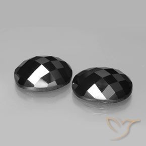 Gemas de Espinela Negro natural de 22.11 ct, Ovalada, Opaco