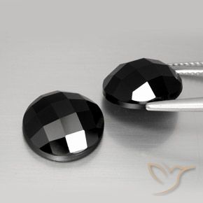 Gemas de Espinela Negro natural de 13.20 ct, Redondo, Opaco