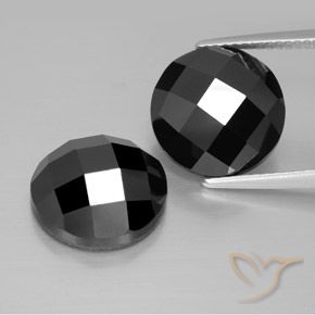 15.94ctw Natural Negro Espinela, Redondo, Opaco