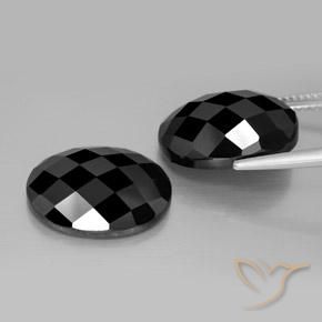 Gemas de Espinela Negro natural de 21.70 ct, Ovalada, Opaco