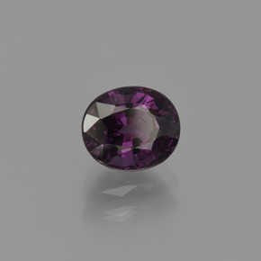 Espinela Púrpura oscuro natural de 1.30 ct, Corte Óvalo, VS