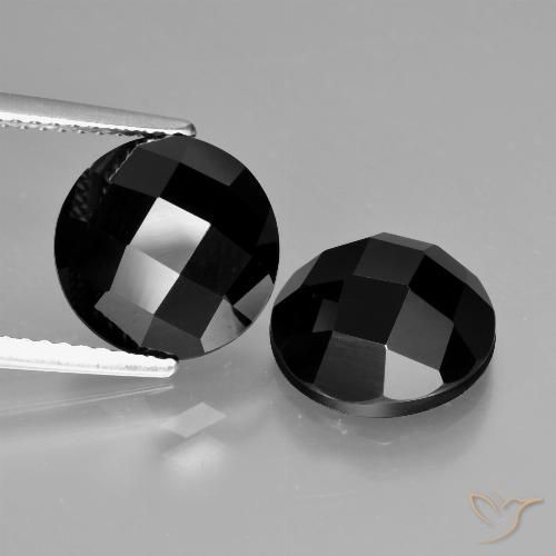8.86ctw Natural Negro Espinela, Redondo, Opaco