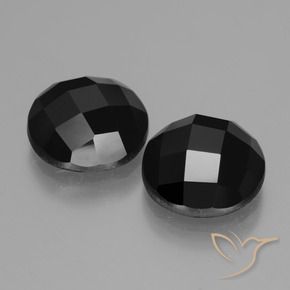 Gemas de Espinela Negro natural de 8.93 ct, Redondo, Opaco