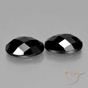 Gemas de Espinela Negro natural de 12.20 ct, Ovalada, Opaco