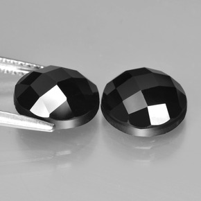 Gemas de Espinela Negro natural de 6.76 ct, Corte Redondo, Opaco