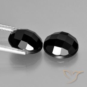 Gemas de Espinela Negro natural de 6.49 ct, Redondo, Opaco