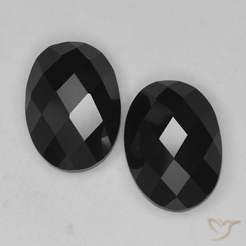 14.31ctw Natural Negro espinela, Ovalada, Opaco