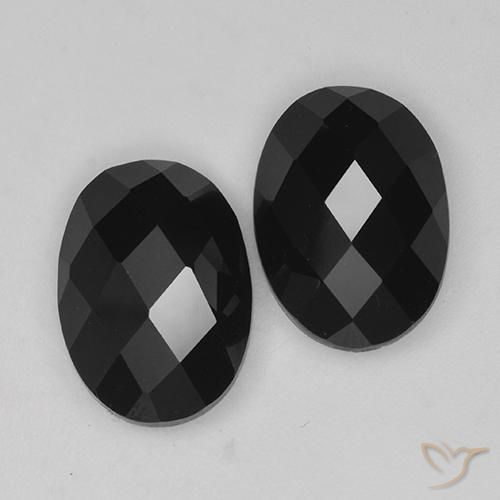 Gemas de Espinela Negro natural de 14.31 ct, Ovalada, Opaco