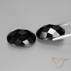 Gemas de Espinela Negro natural de 13.52 ct, Ovalada, Opaco