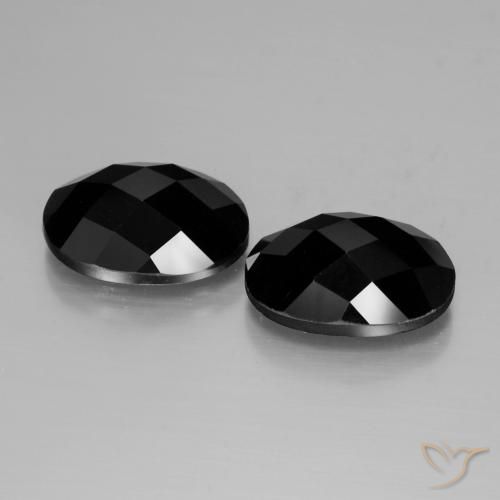 Gemas de Espinela Negro natural de 15.01 ct, Ovalada, Opaco
