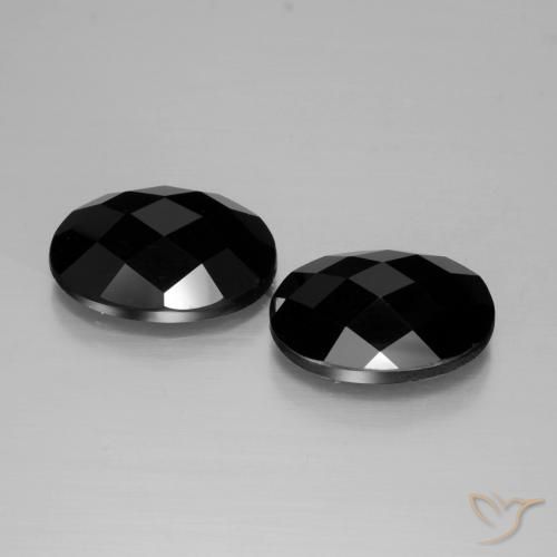 Gemas de Espinela Negro natural de 12.47 ct, Ovalada, Opaco