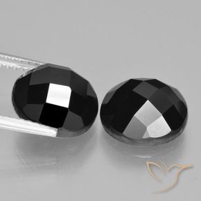 Gemas de Espinela Negro natural de 8.89 ct, Redondo, Opaco