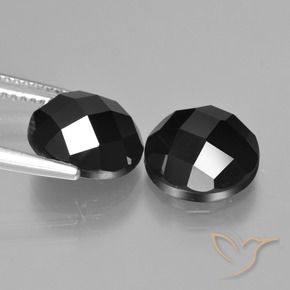 Gemas de Espinela Negro natural de 8.55 ct, Redondo, Opaco
