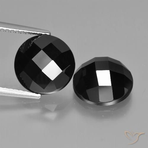 8.61ctw Natural Negro Espinela, Redondo, Opaco