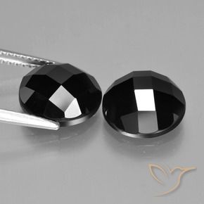 Gemas de Espinela Negro natural de 8.61 ct, Redondo, Opaco