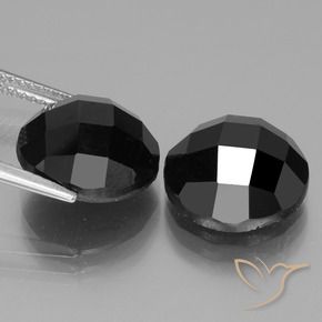 Gemas de Espinela Negro natural de 13.97 ct, Redondo, Opaco