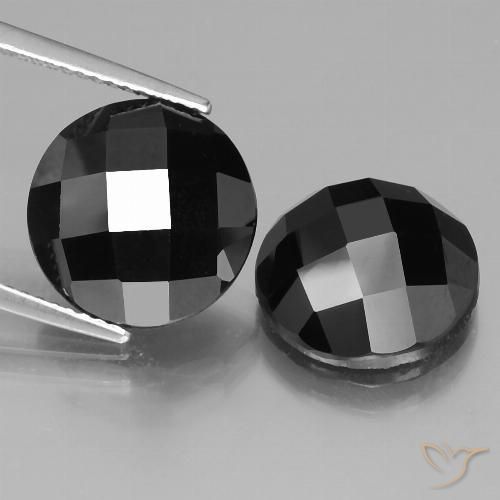 15.39ctw Natural Negro Espinela, Redondo, Opaco