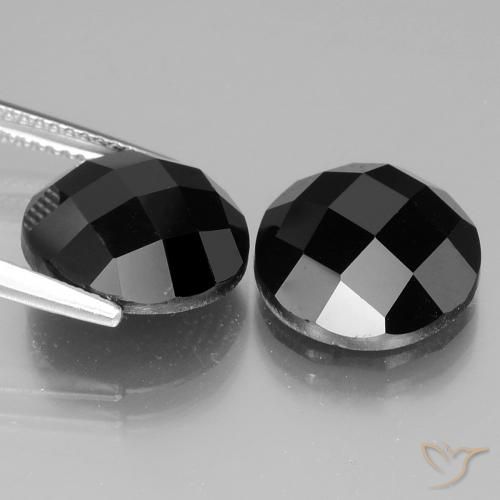 Gemas de Espinela Negro natural de 13.79 ct, Redondo, Opaco