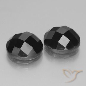 Gemas de Espinela Negro natural de 14.47 ct, Redondo, Opaco
