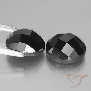 Gemas de Espinela Negro natural de 14.47 ct, Redondo, Opaco