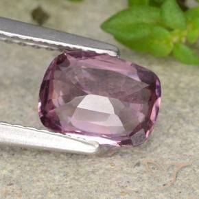 Espinela Púrpura oscuro medio natural de 1.21 ct, Forma Cojín, VVS-VS